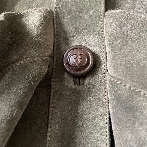 VINTAGE GUCCI Suede Bomber Jacket - Picture 4 of 9